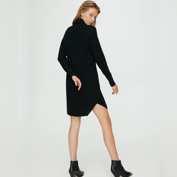 Aritzia Wilfred Free dress - Picture 4 of 4